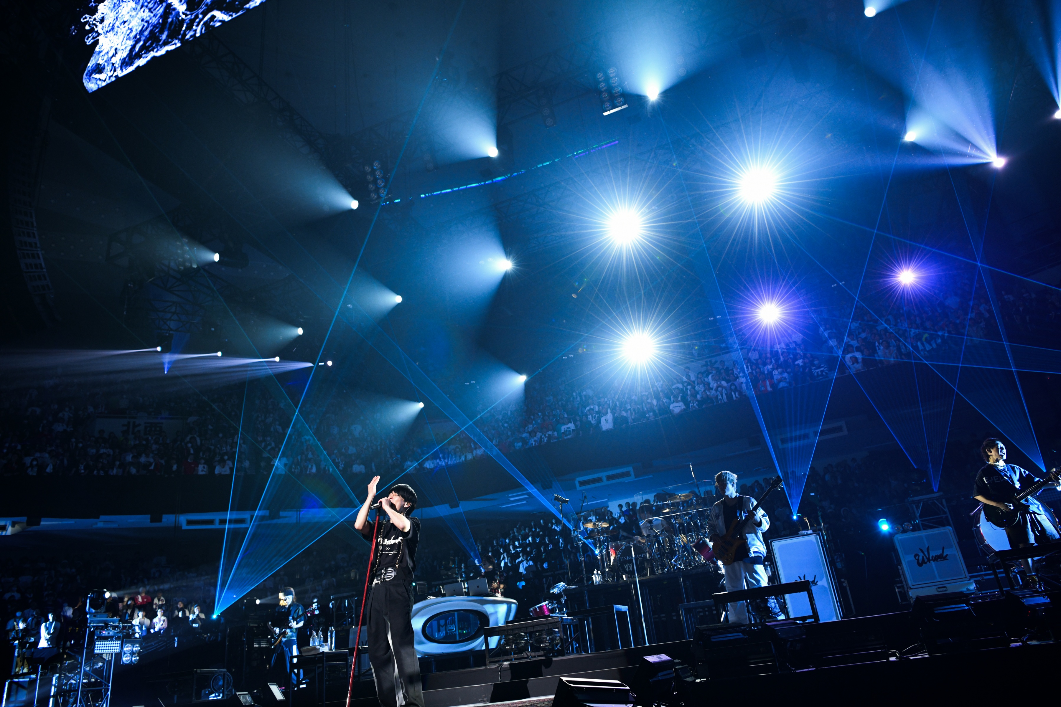 ライブ風景と照明拡大写真12